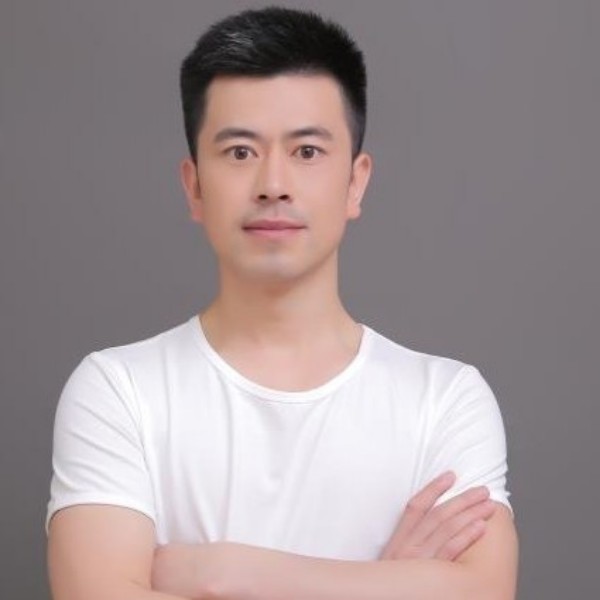 琉璃用娇气的照片