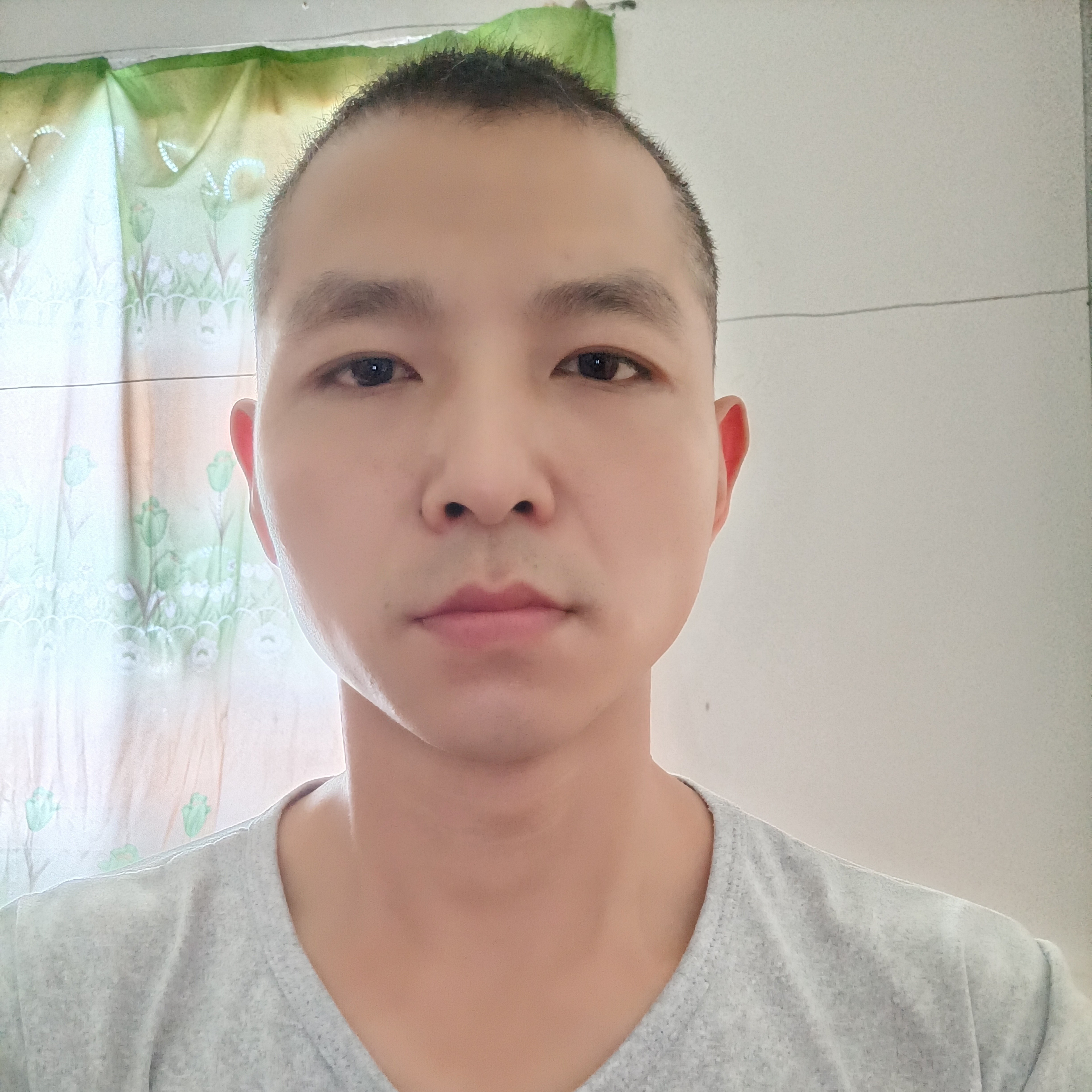 期待相遇的照片