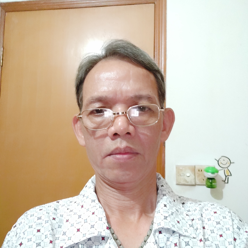 土化分析哥的照片