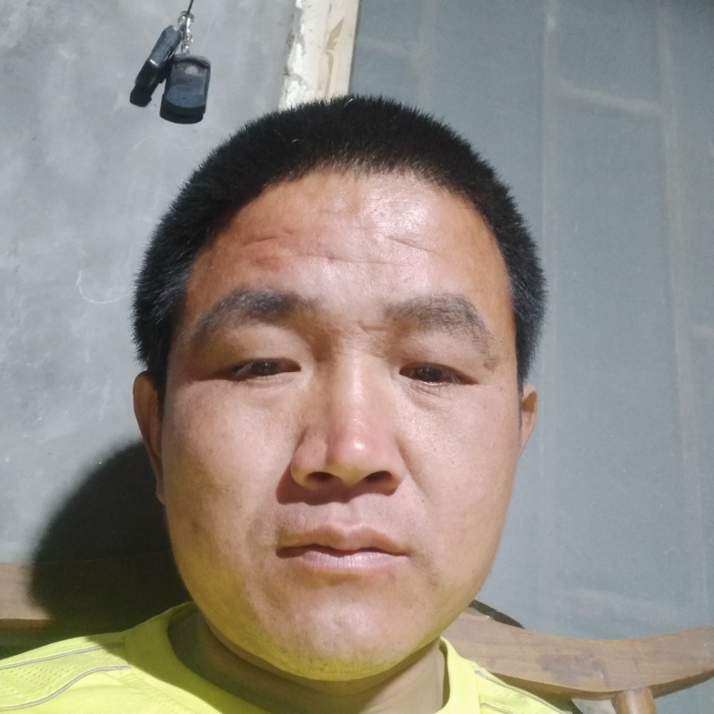 迷离泪了花生的照片
