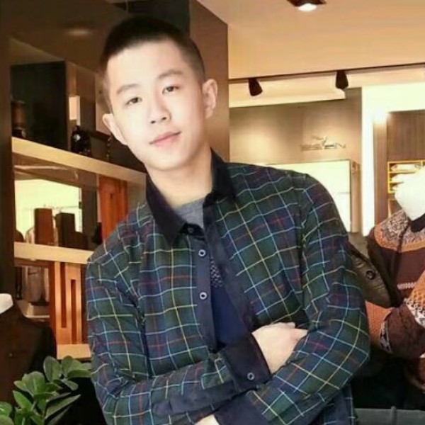 远人醉无由的照片