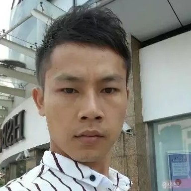 盼望俊秀的照片
