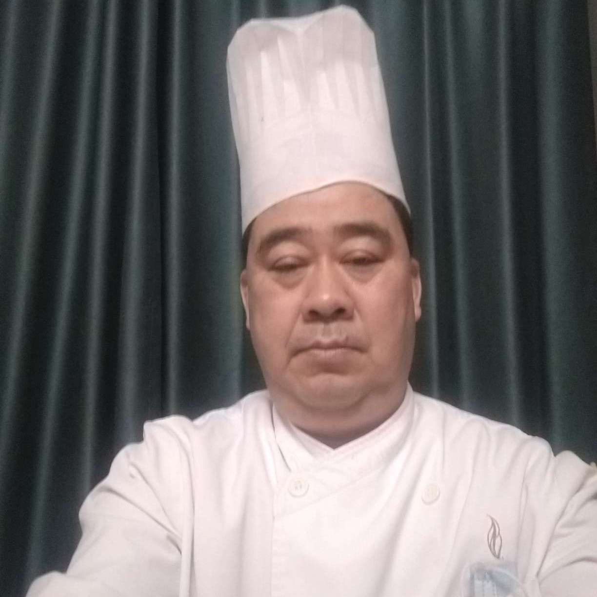 盛芃博的照片
