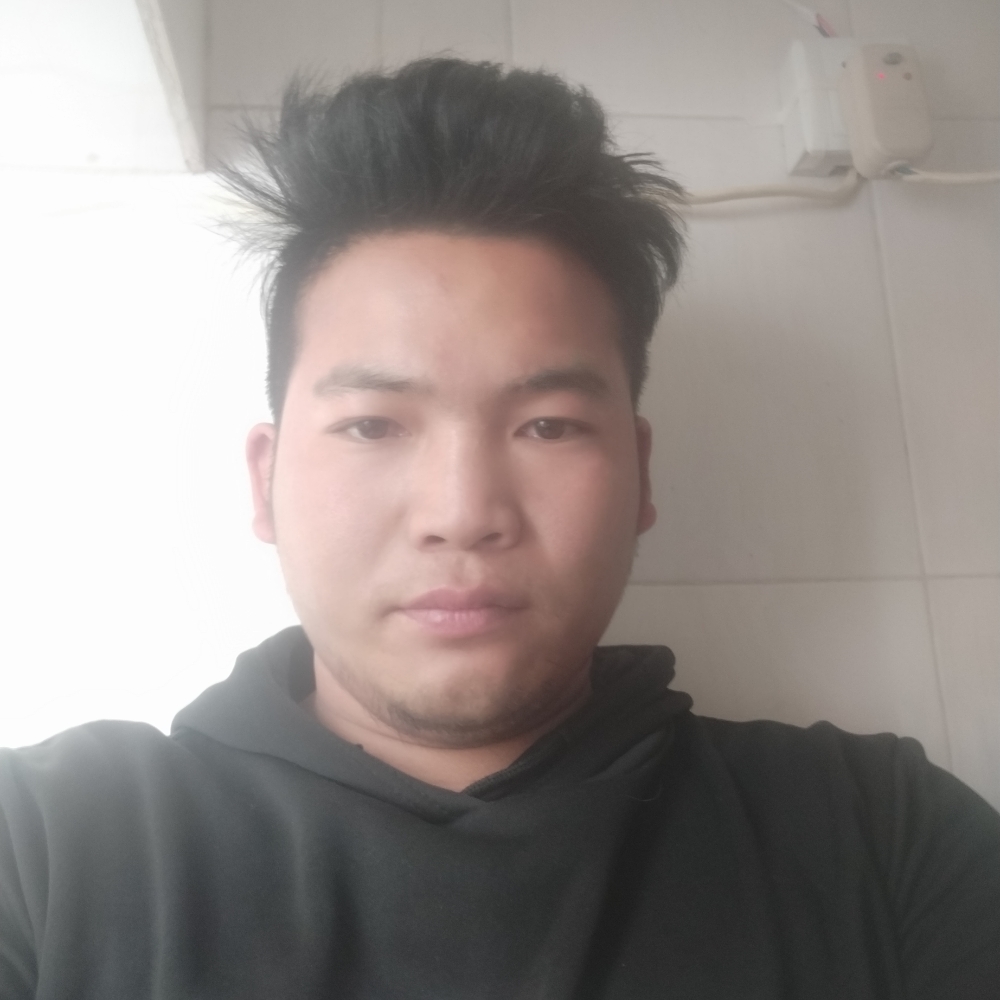 宝贝说认真的照片