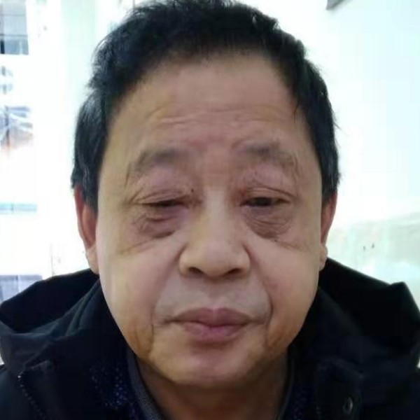 典雅方的照片