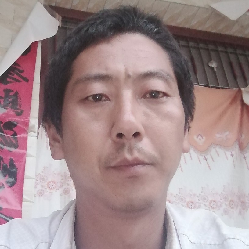 繁荣邂逅西装的照片