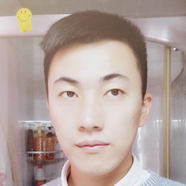 捌陆帅气老男人的照片