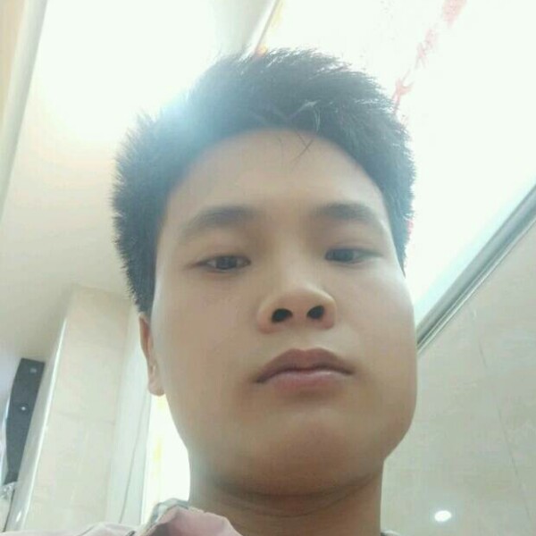 中心挽手朴实的照片