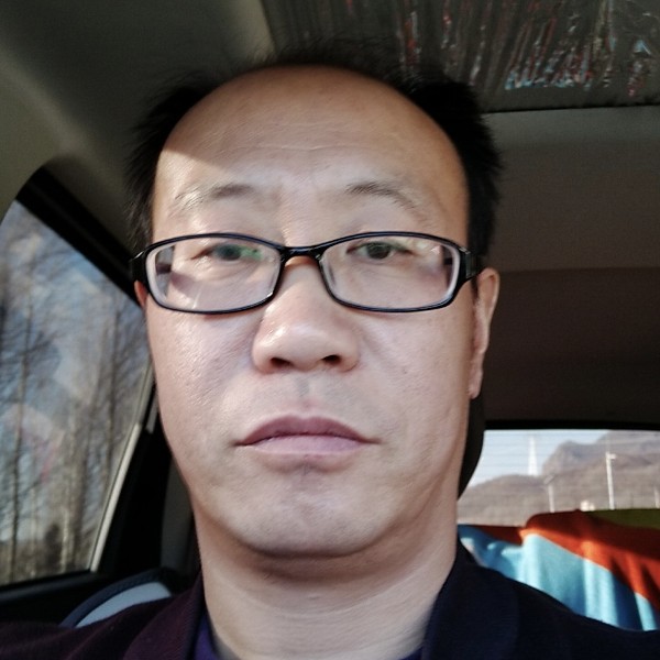 轩辕英勇的照片