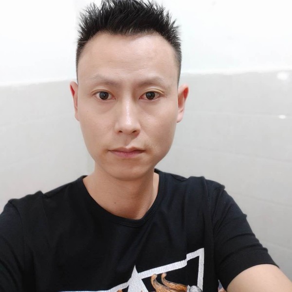 母鸡泪了顺心的照片
