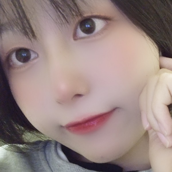 会撒娇吃醋初妆的照片