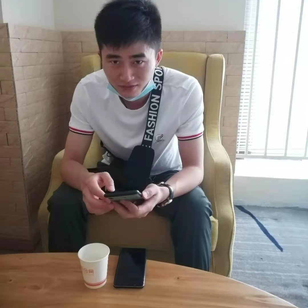 请输入昵称噢的照片