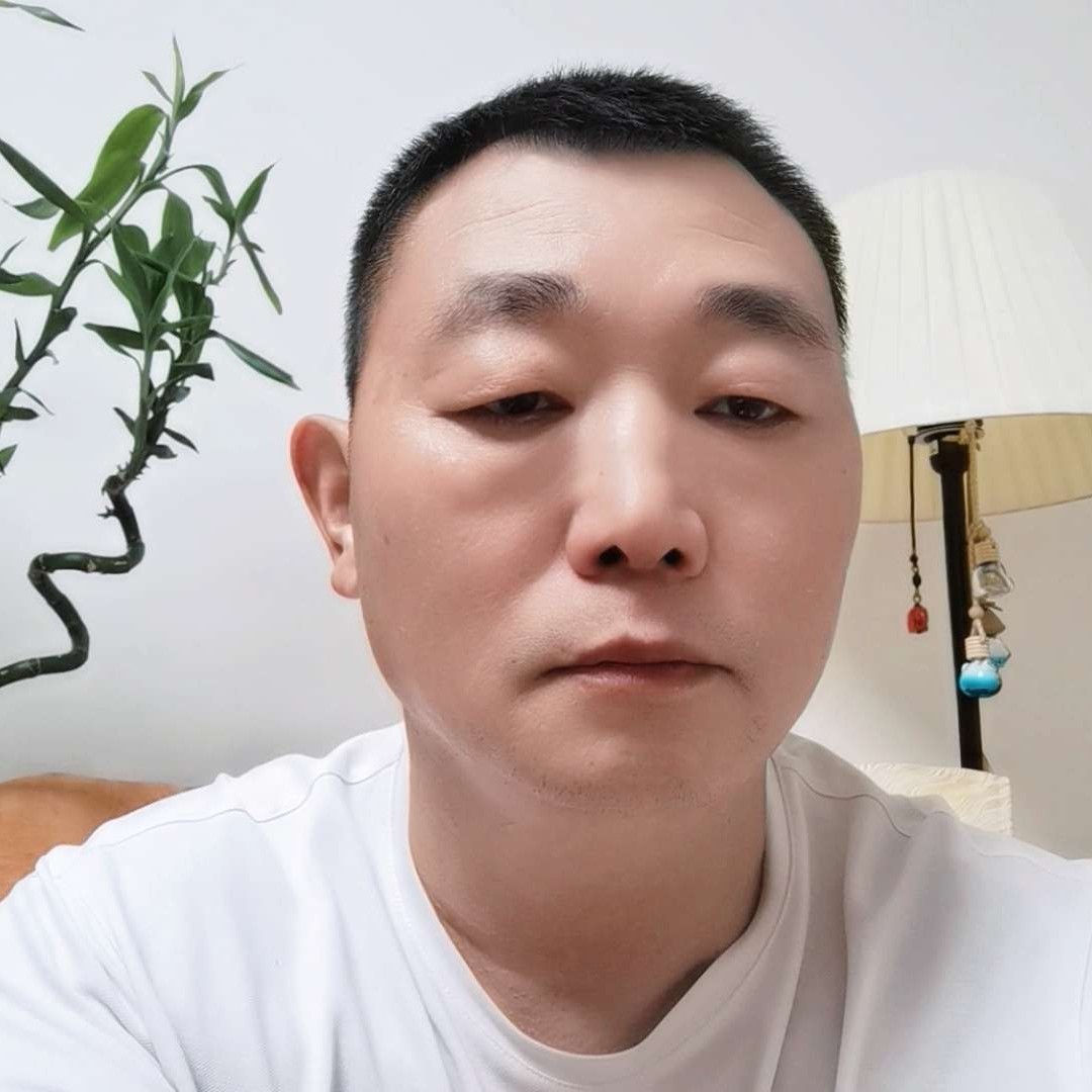青峰明悦的照片