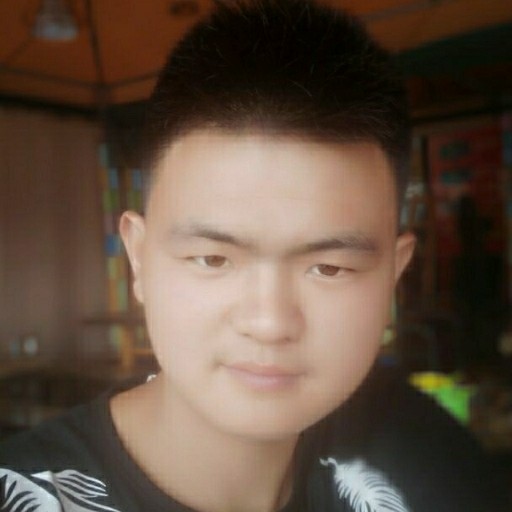 帅气烤鸡的照片