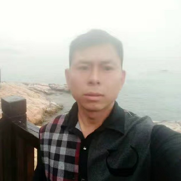 兰宫逸明的照片
