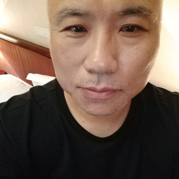 RogerWH的照片