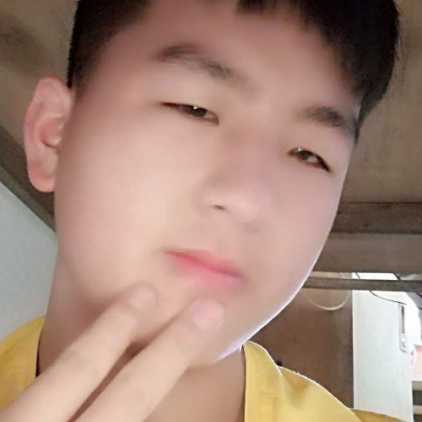 初夏挽手天寂的照片