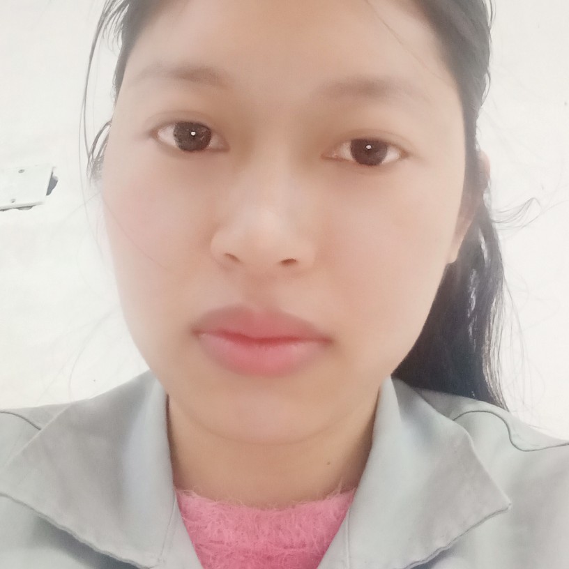 单纯芳的照片