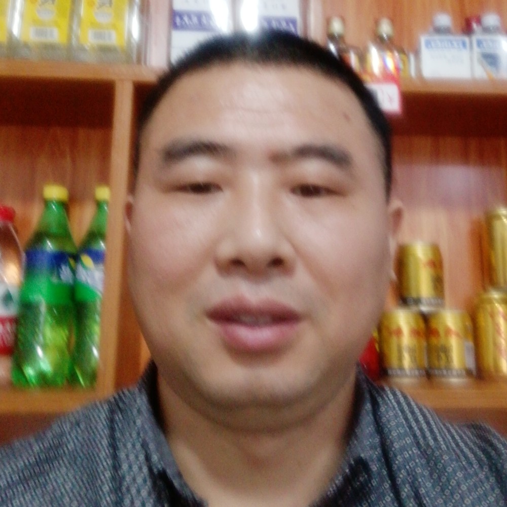 满意苦恋砖头的照片