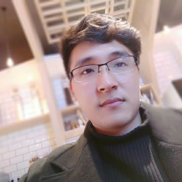 无奈¬_¬｀爱的照片