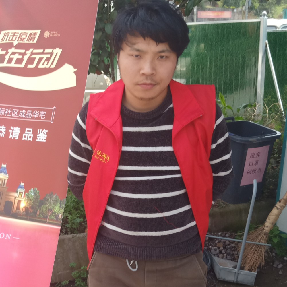 小男人12的照片