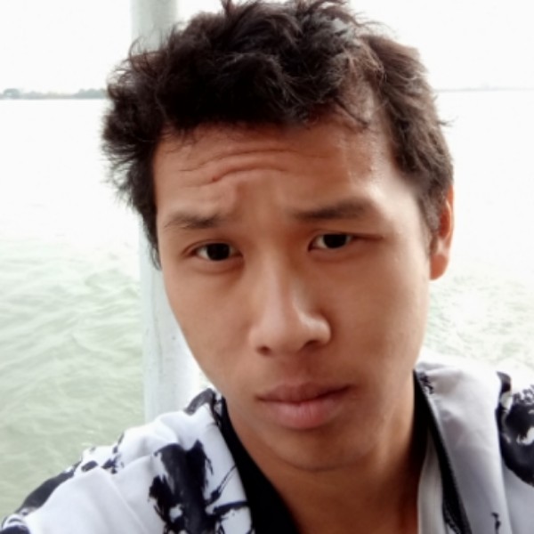 完美吃醋水杯的照片