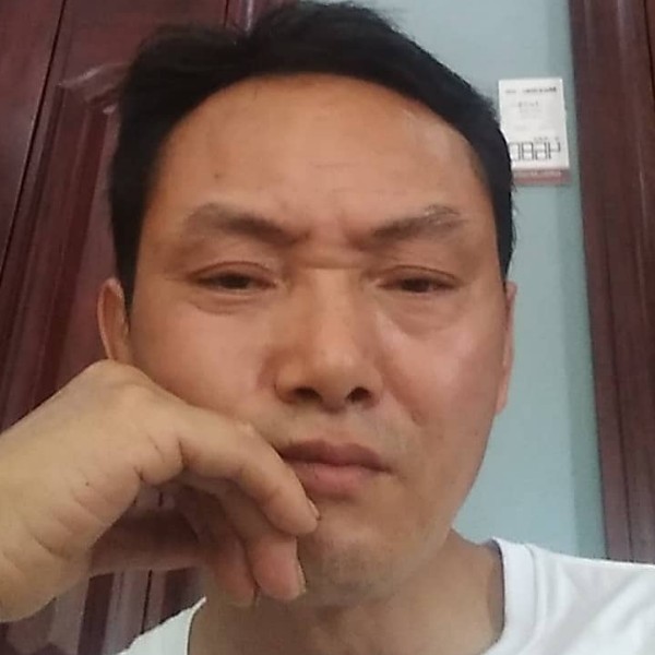 汪哲齐的照片