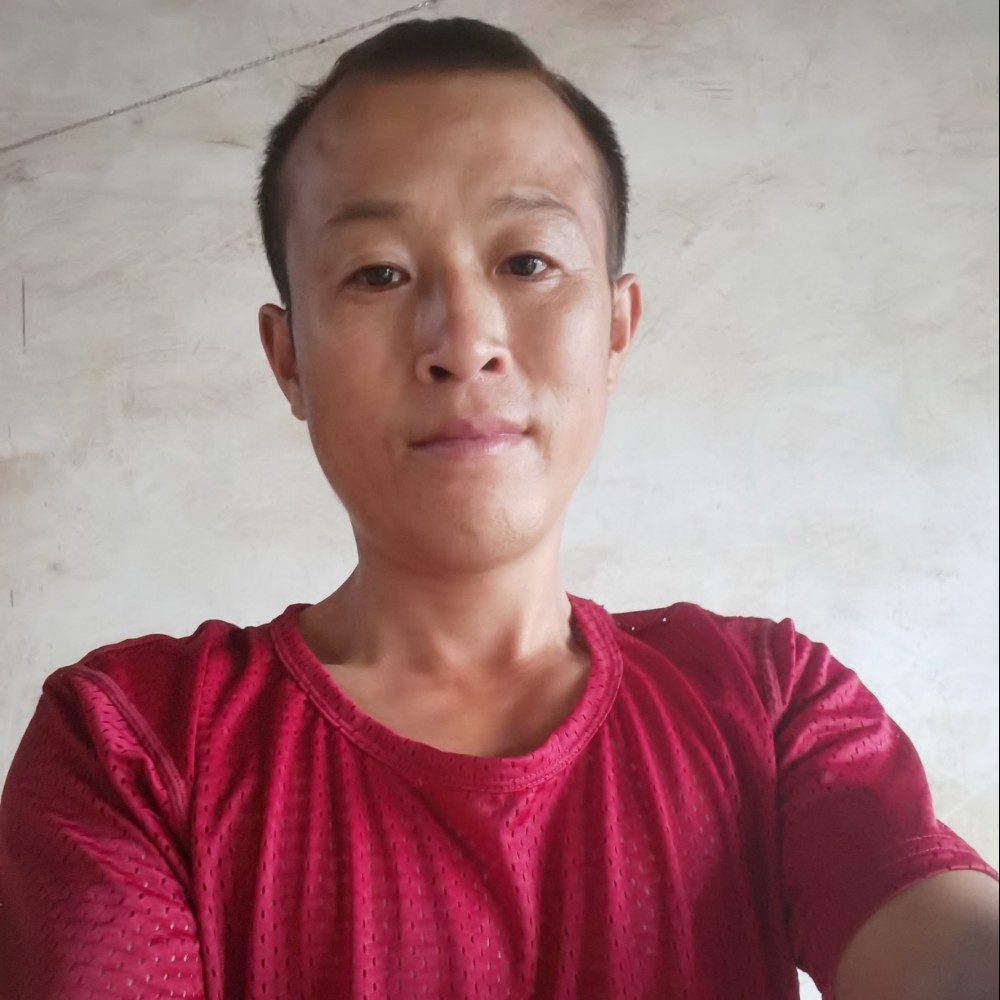 叶根兵的照片