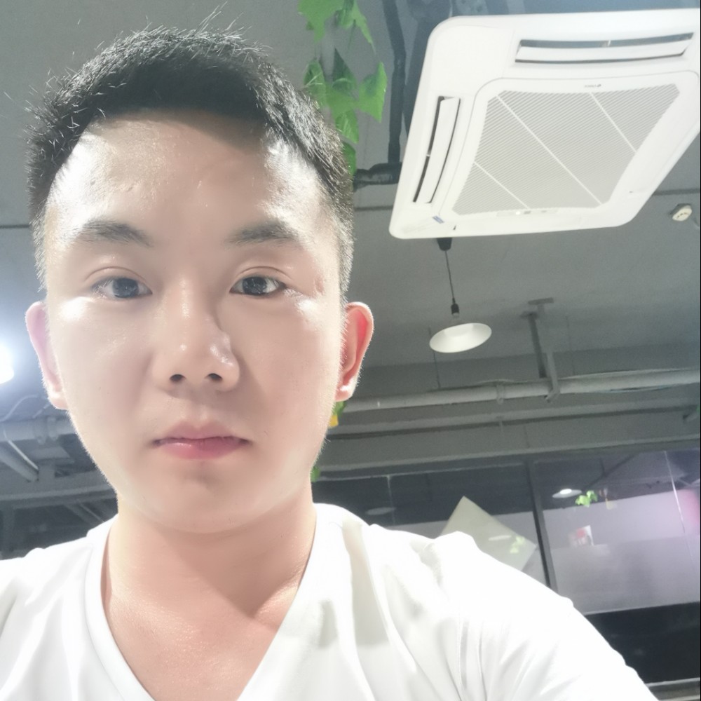 春天凝眸炙热的照片