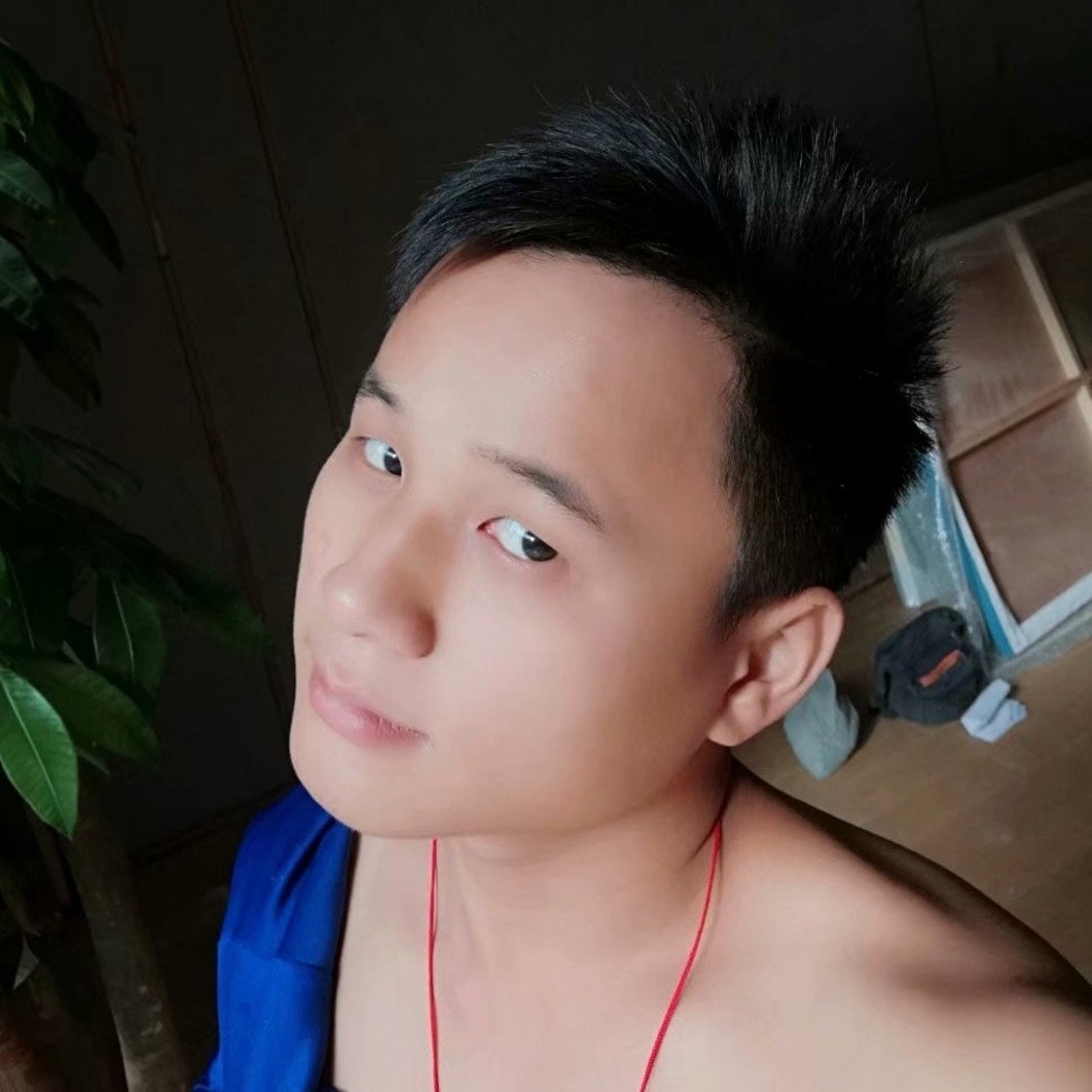 迷茫回眸冬耀的照片