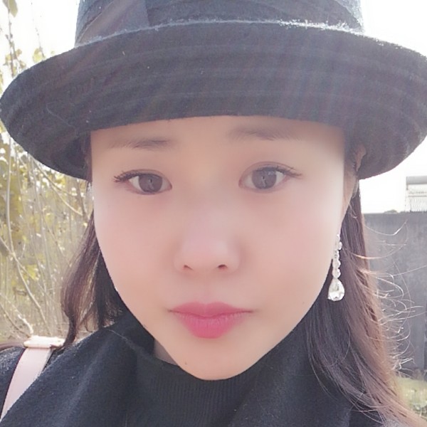 印彩霞的照片