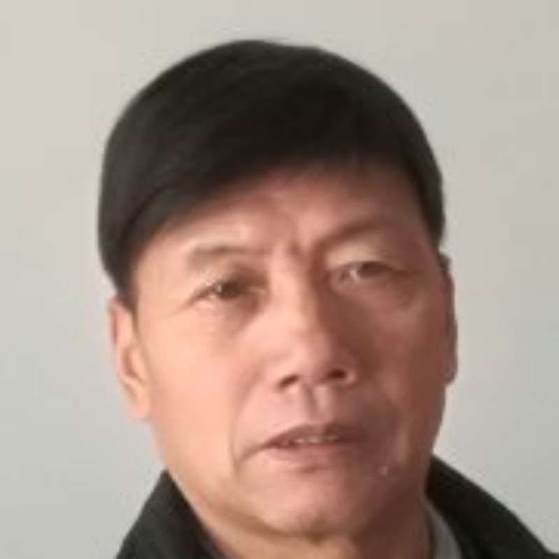 郭其的照片