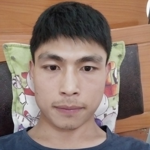 辛勤若溪的照片