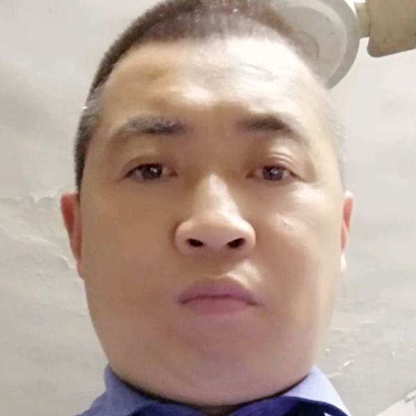 周金龙zhou的照片