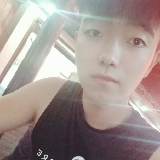 浪够了的照片