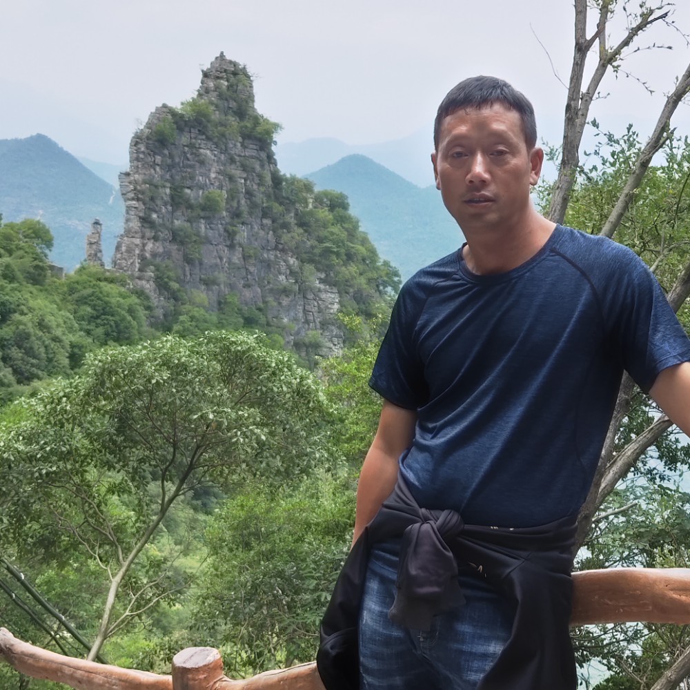 邓根的照片
