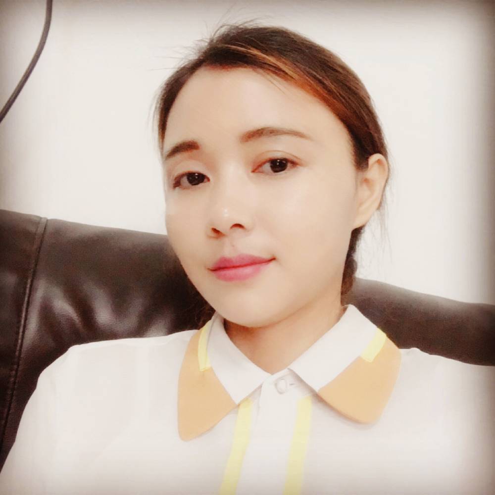 Anna女士的照片