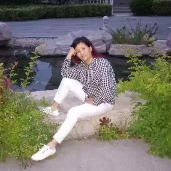 刁筠凤的照片