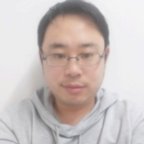 化羽傲娇的照片