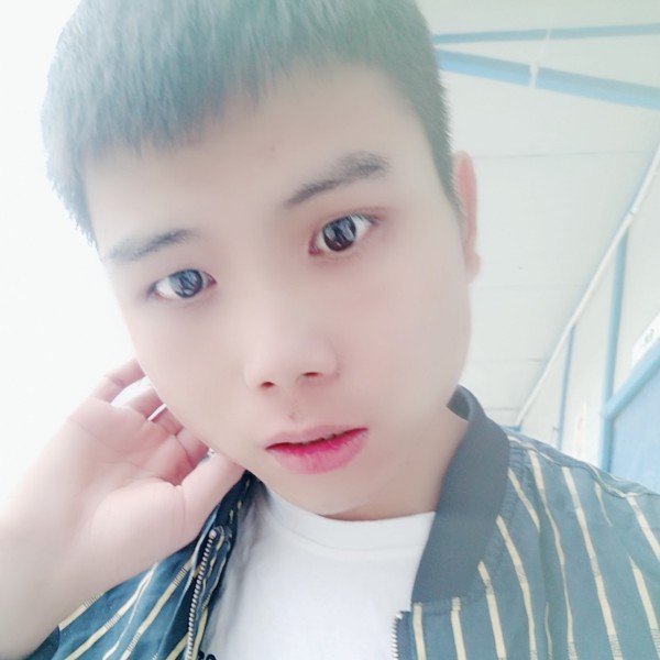 一度难情七七的照片