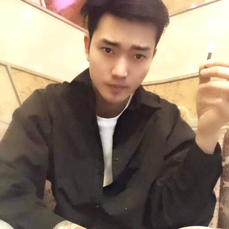 小小飞爷的照片