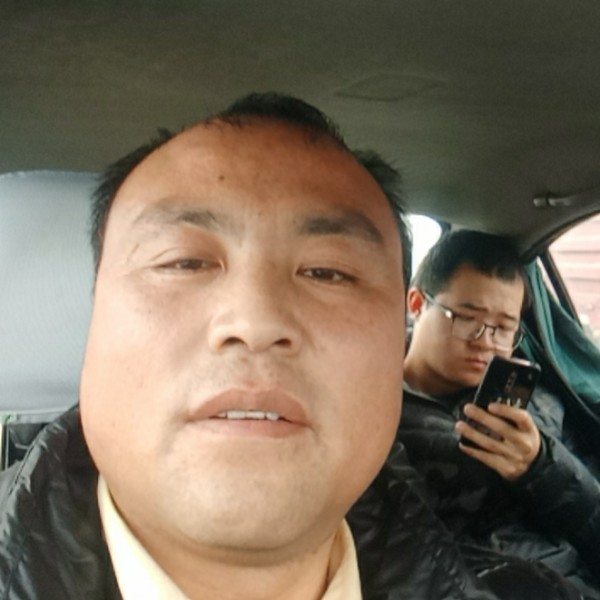 霸气泪了情殇的照片