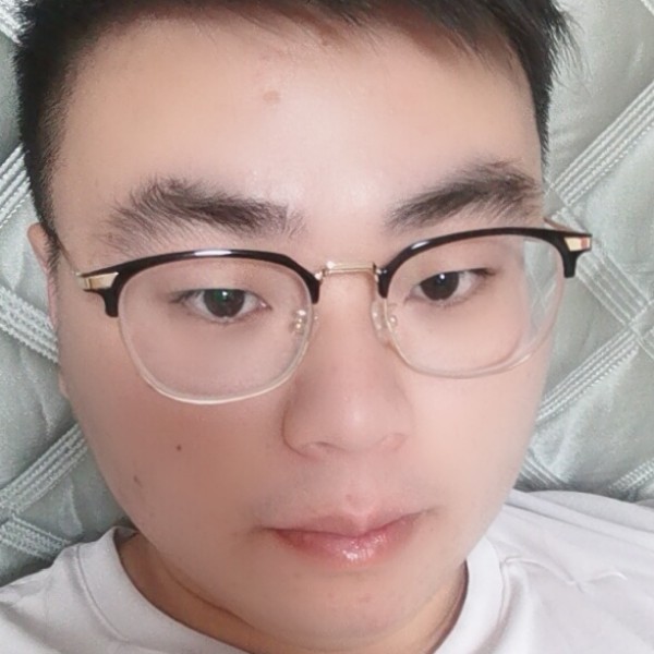 帆布鞋执着的照片