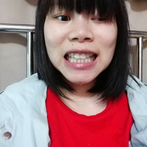 爱笑与大船的照片
