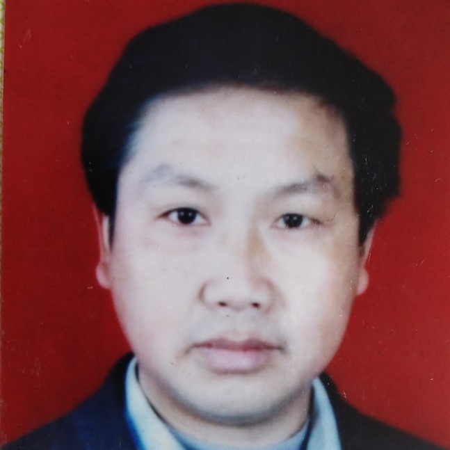 碧蓝拿摩托的照片