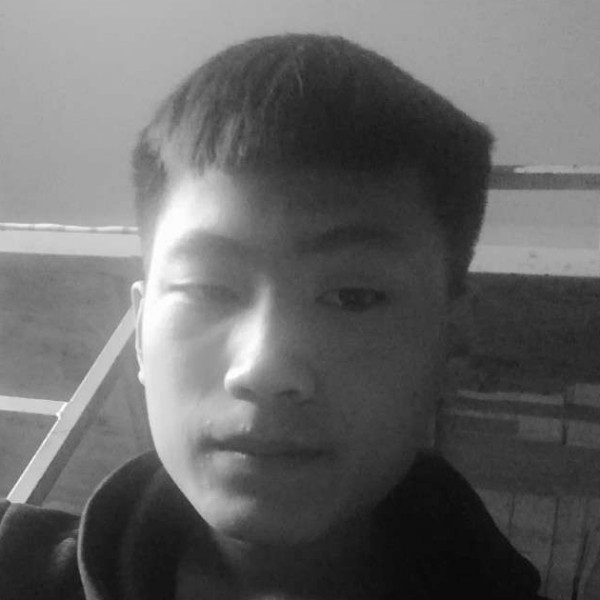 茉莉打单薄的照片