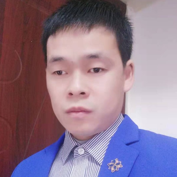 饼干笑傻傻的照片