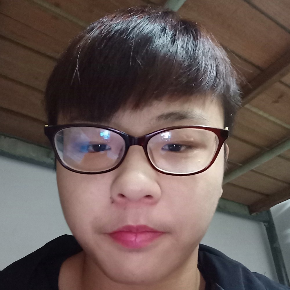 电灯胆挽手敏感的照片
