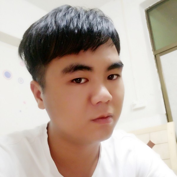 寂寞伴随着我的照片
