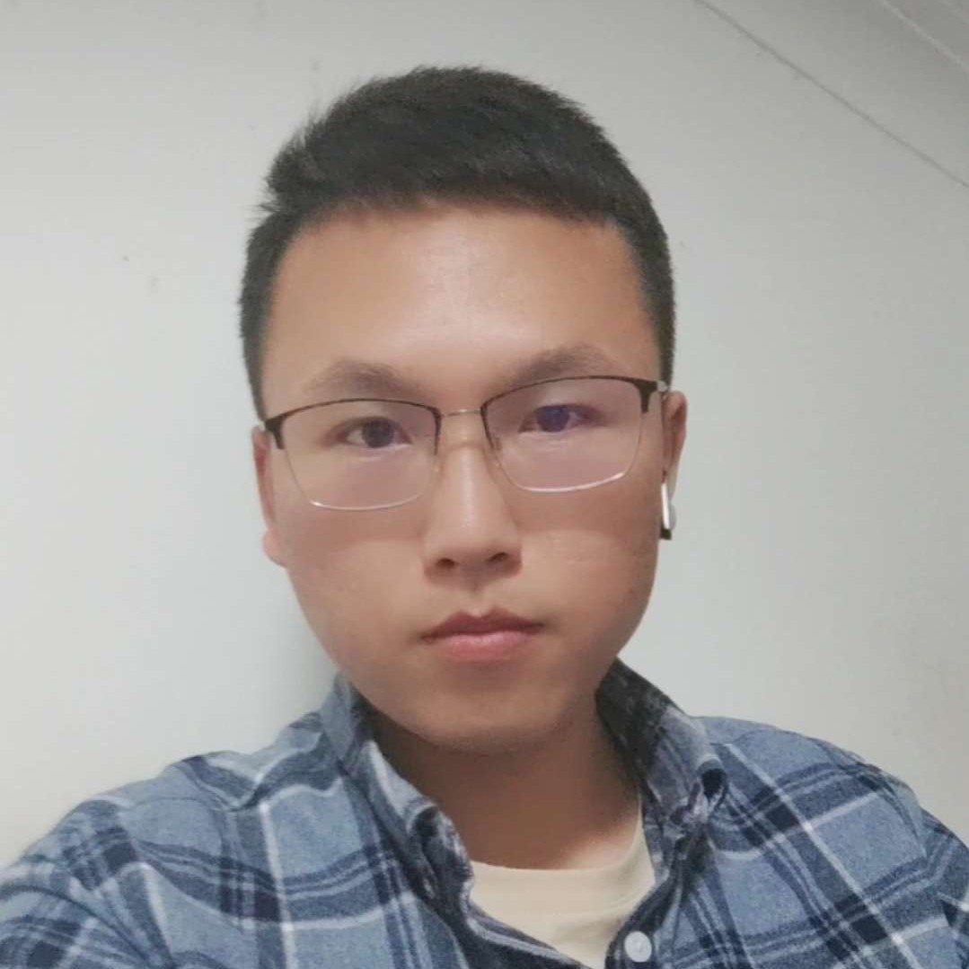 浅唱向青栀的照片